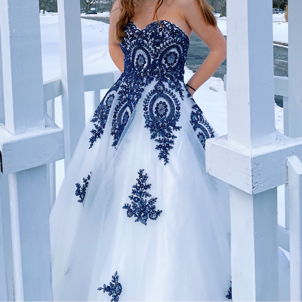 Camille La Vie Strapless Ball Gown ‼️NEW WITH TAGS‼️